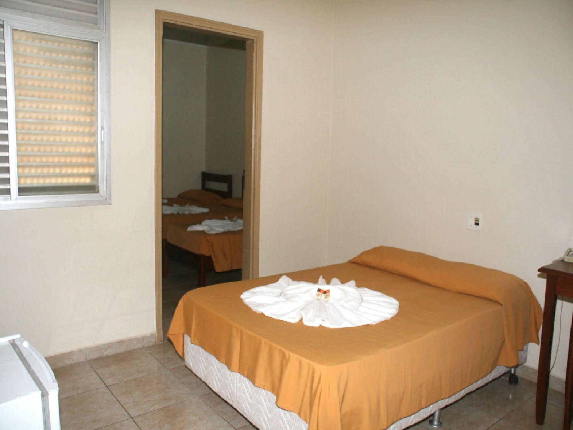 Scala Hotel Баретос Екстериор снимка